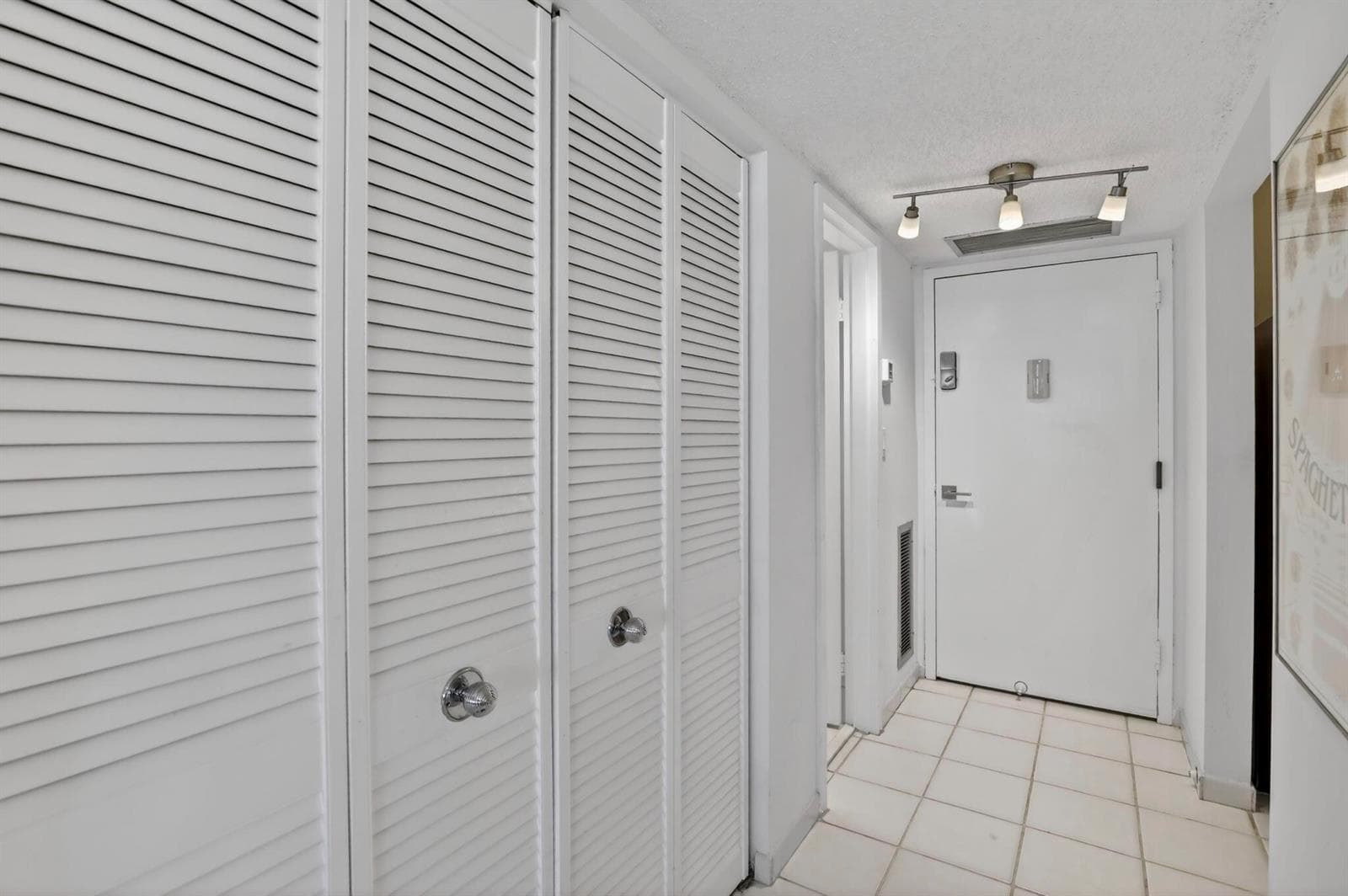 1160 N Federal Highway 517 photo 13