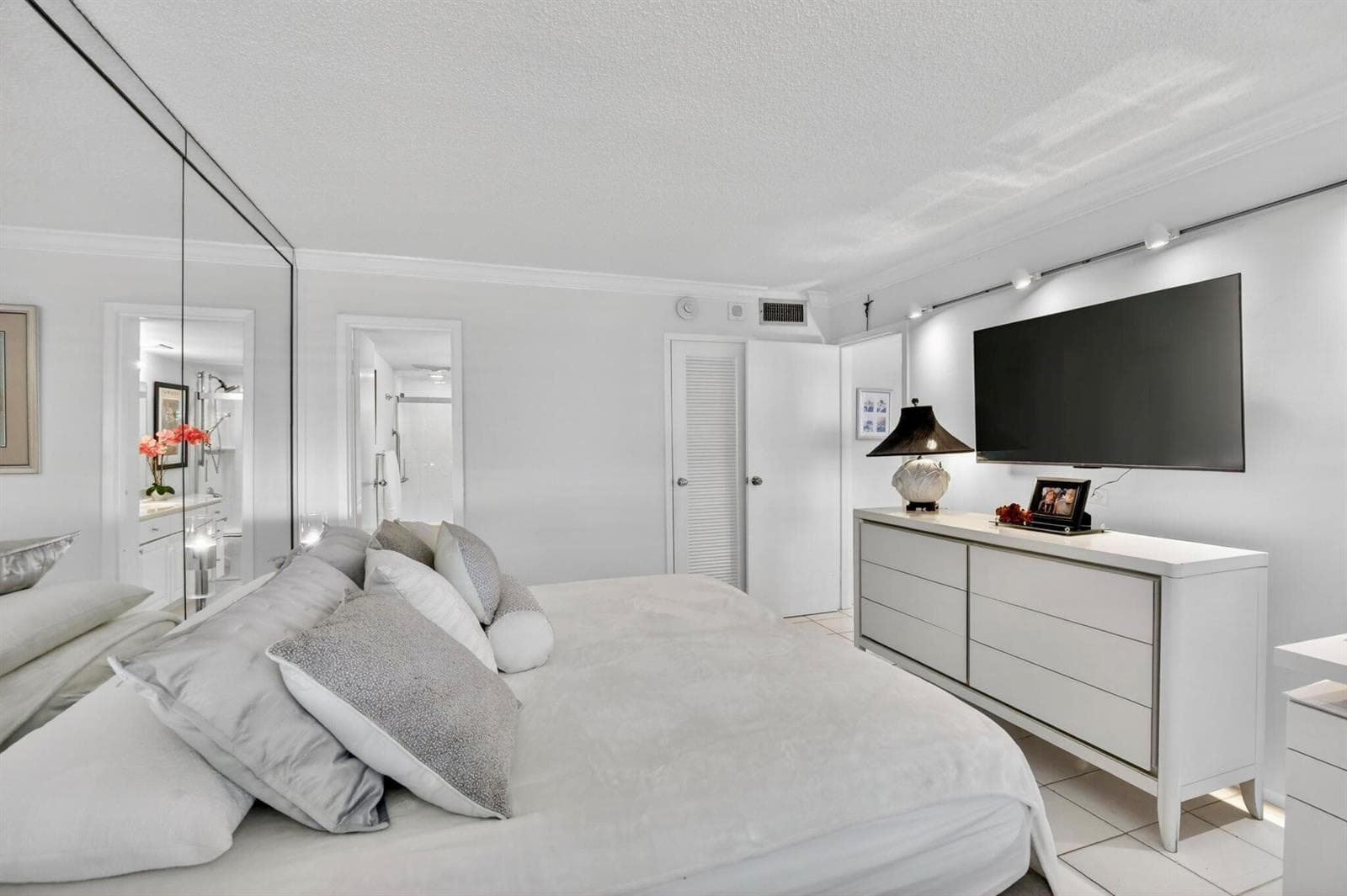 1160 N Federal Highway 517 photo 19