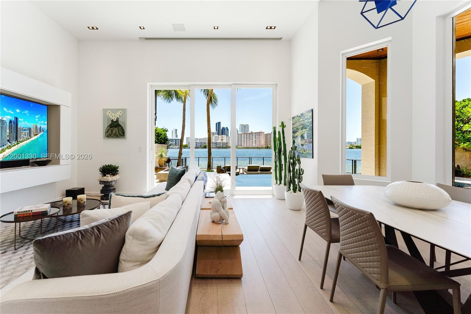 3916 Island Estates Dr photo 4