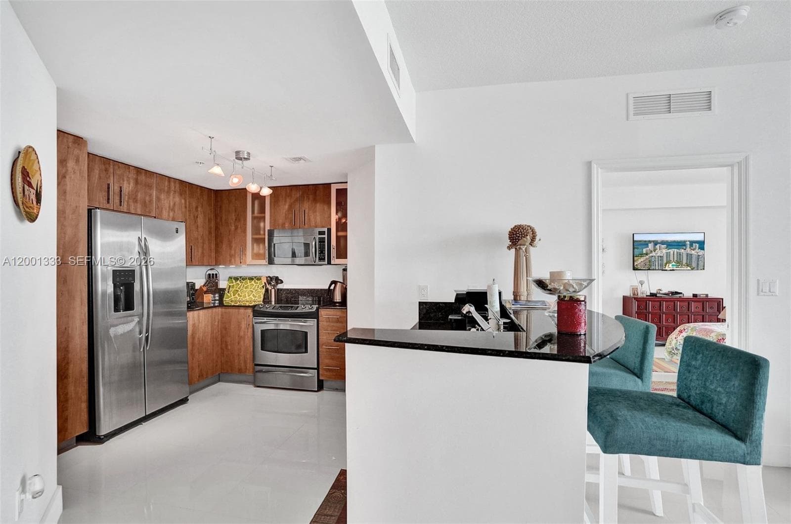 7900 Harbor Island Dr 704 photo 17