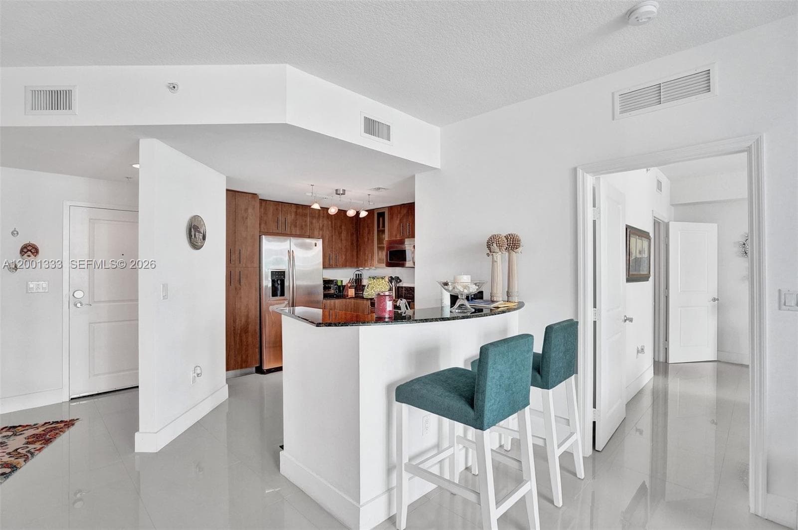 7900 Harbor Island Dr 704 photo 16