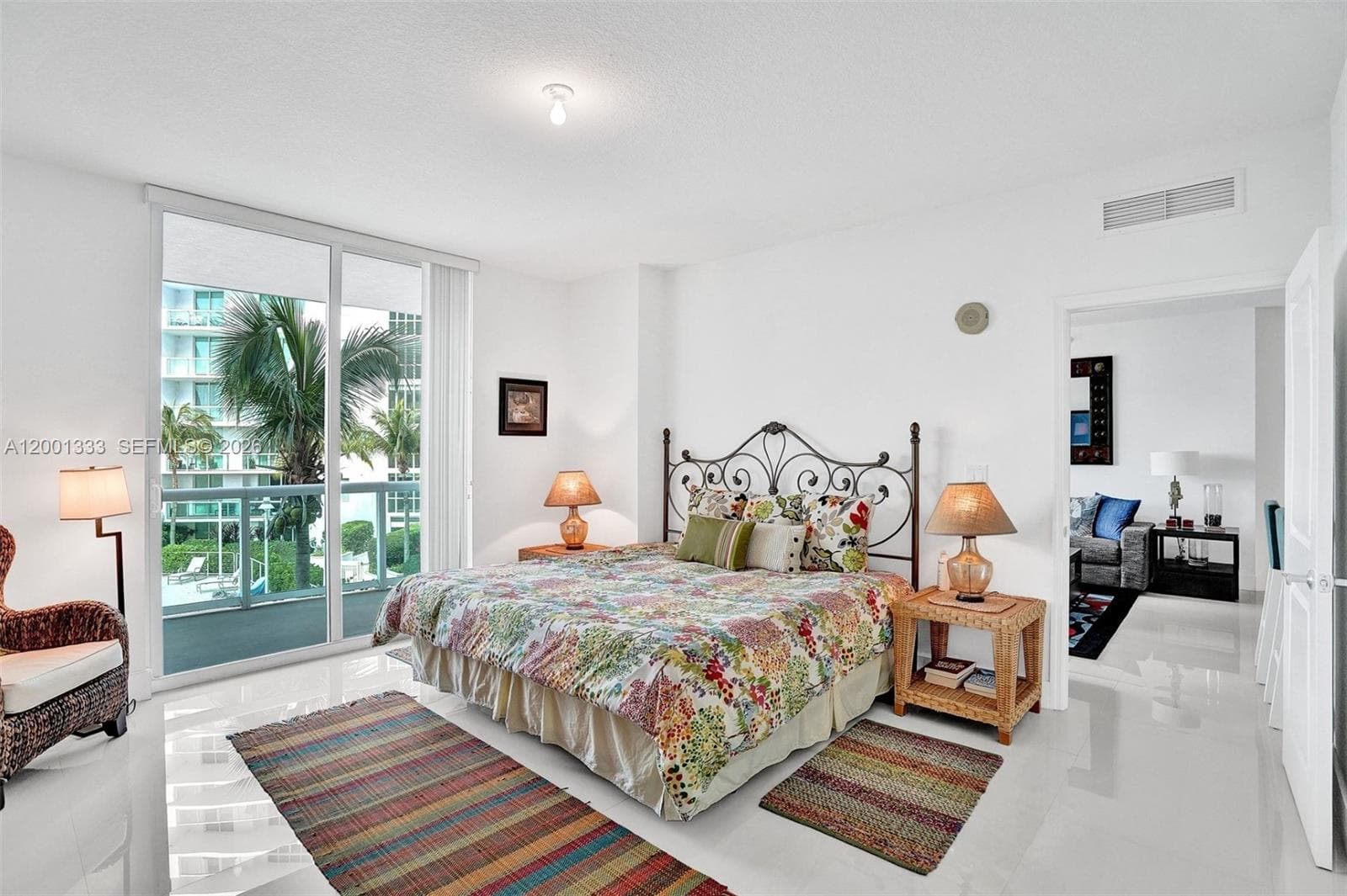 7900 Harbor Island Dr 704 photo 24