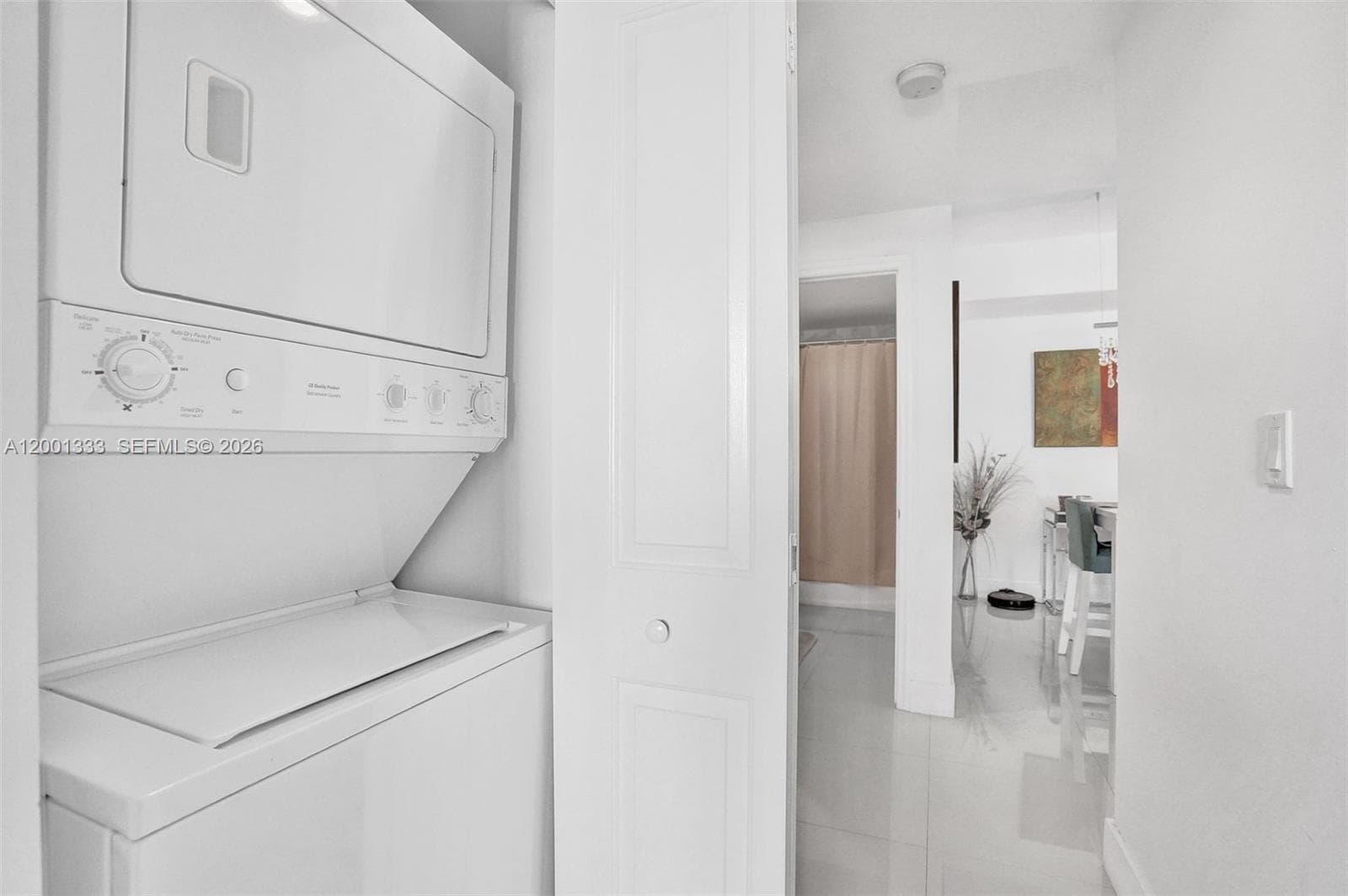 7900 Harbor Island Dr 704 photo 11