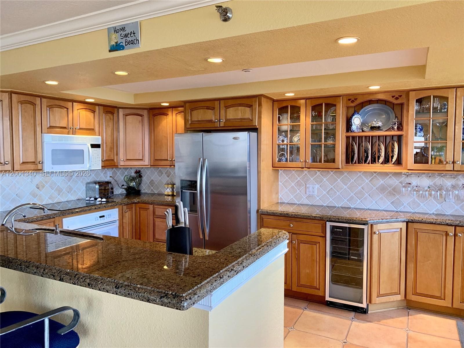 2555 Collins Ave 711 photo 7