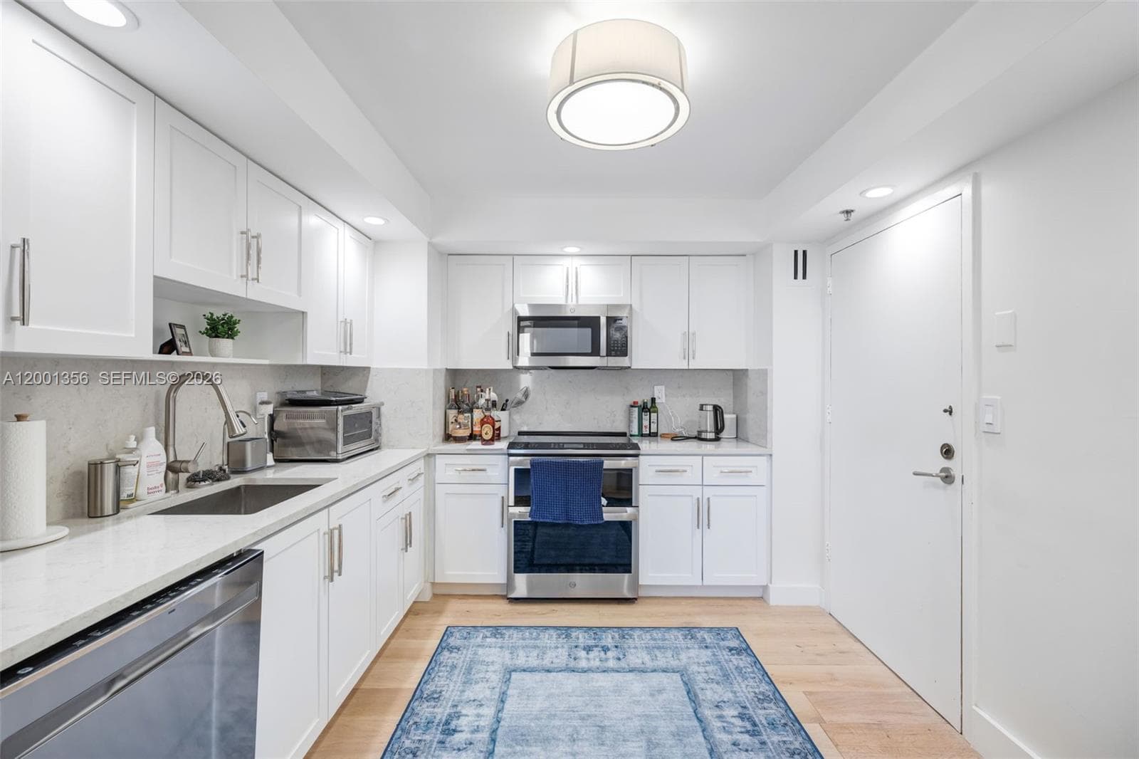 9511 Collins Ave 1210 photo 6