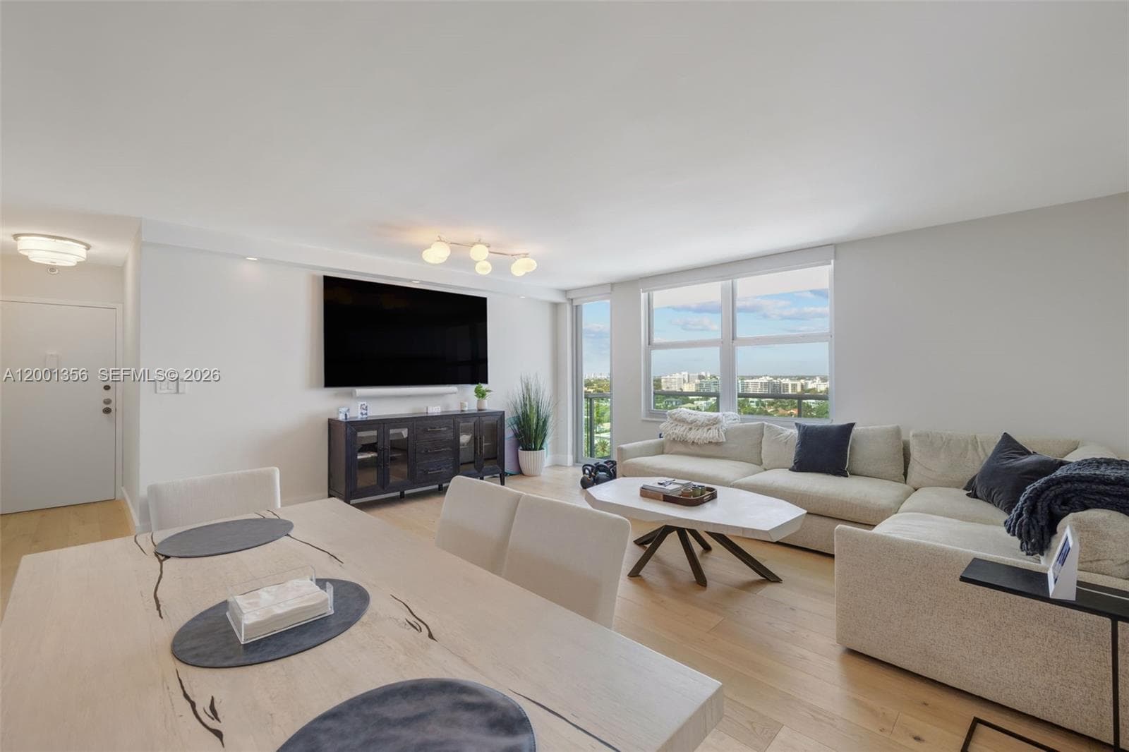 9511 Collins Ave 1210 photo 3