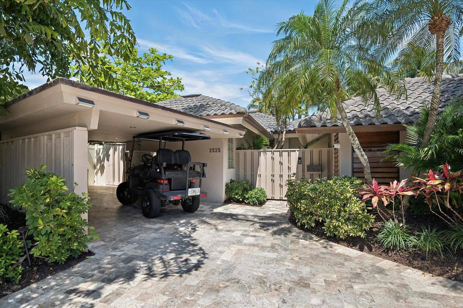 2525 Barcelona Drive photo 11