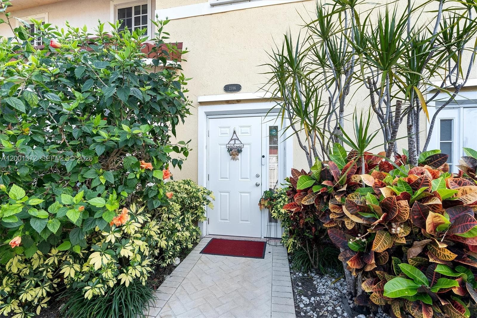 2186 167th St 1-111 photo 2