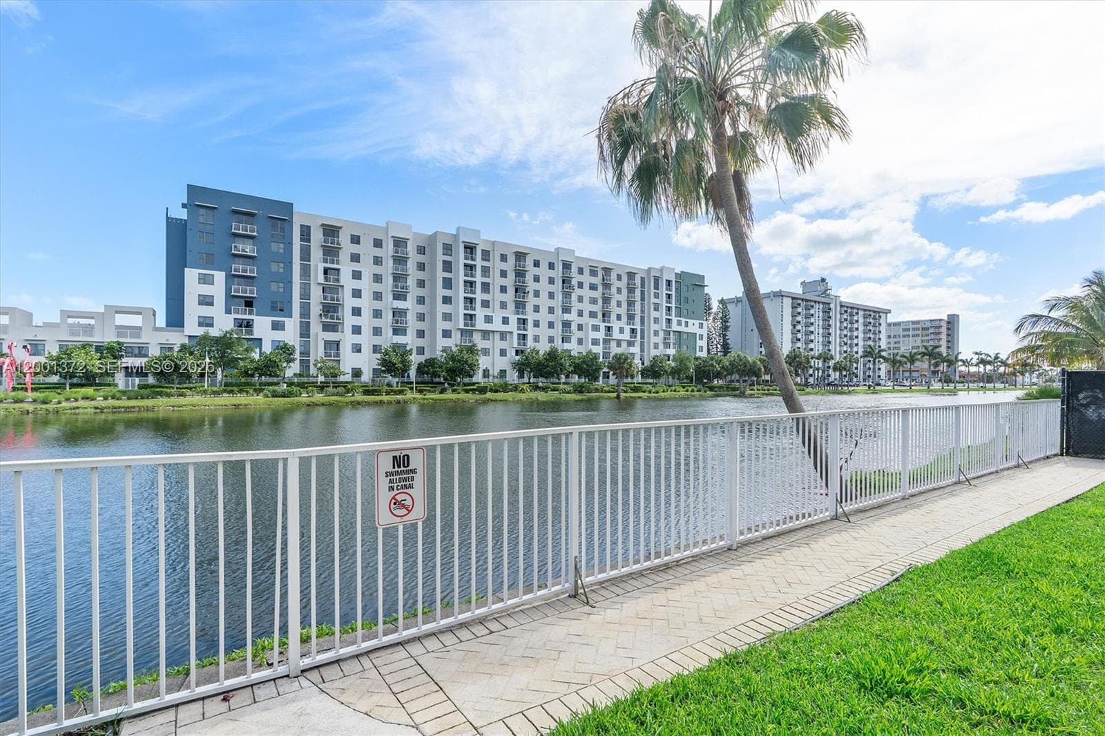 2186 167th St 1-111 photo 16