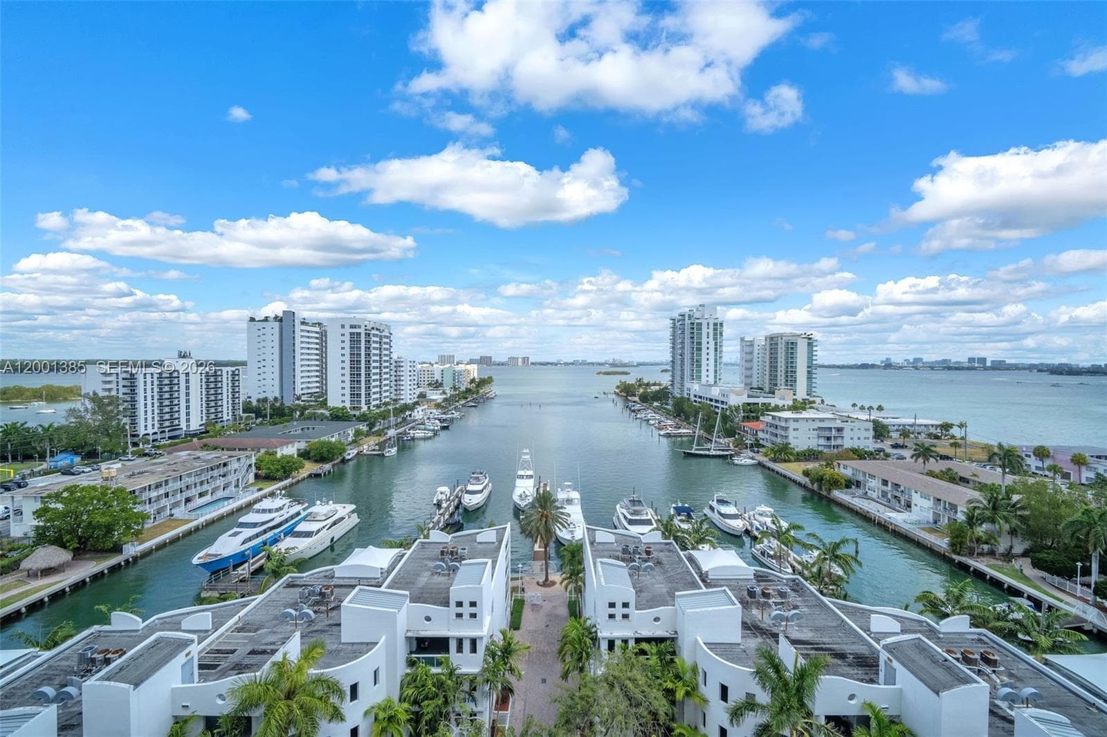 7900 Harbor Island Dr 1101 photo 17