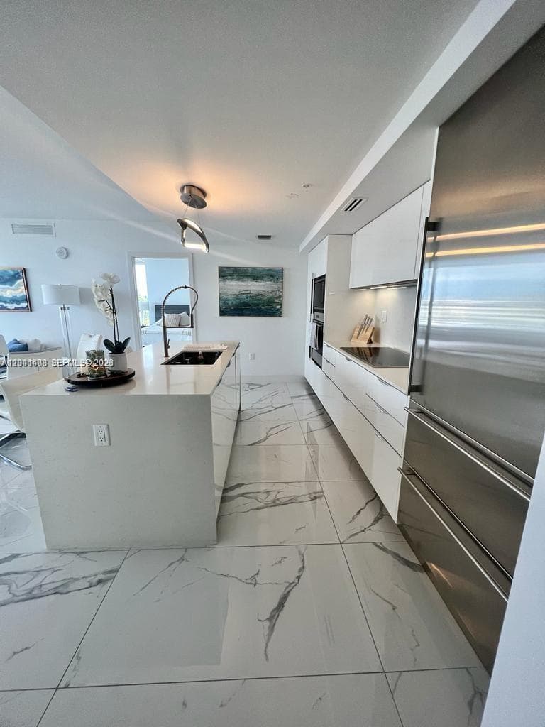 9521 Bay Harbor Dr 801 photo 12