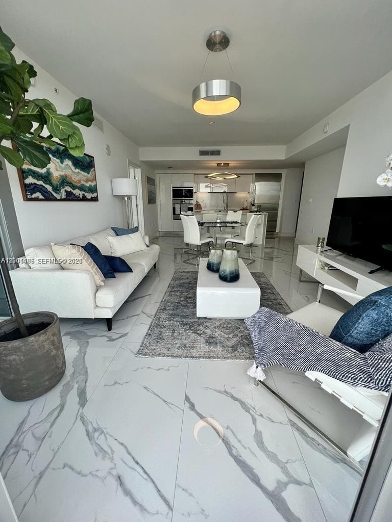 9521 Bay Harbor Dr 801 photo 5