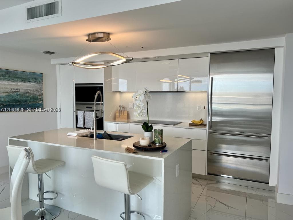 9521 Bay Harbor Dr 801 photo 11