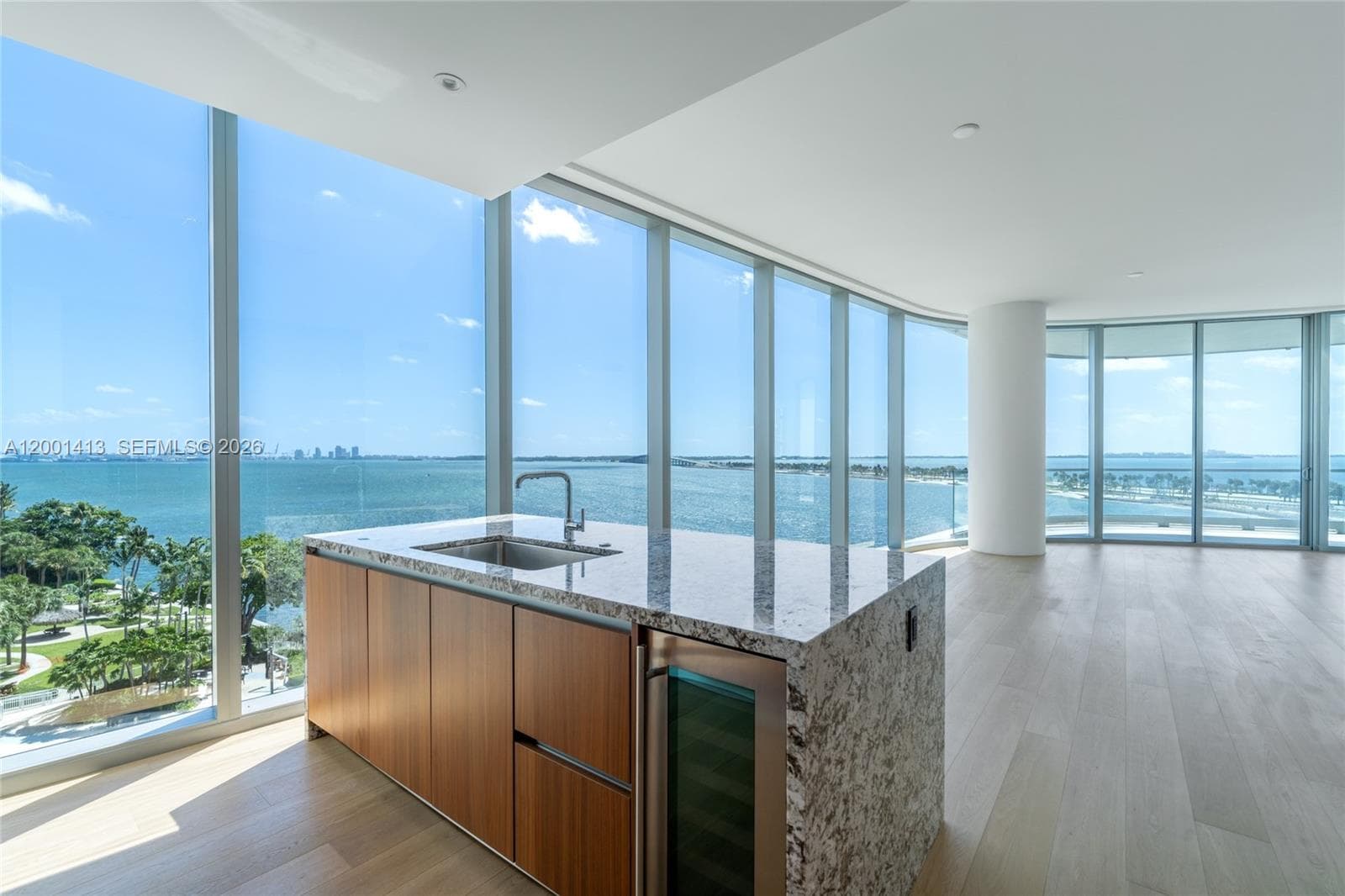 175 25 Rd 501 photo 13