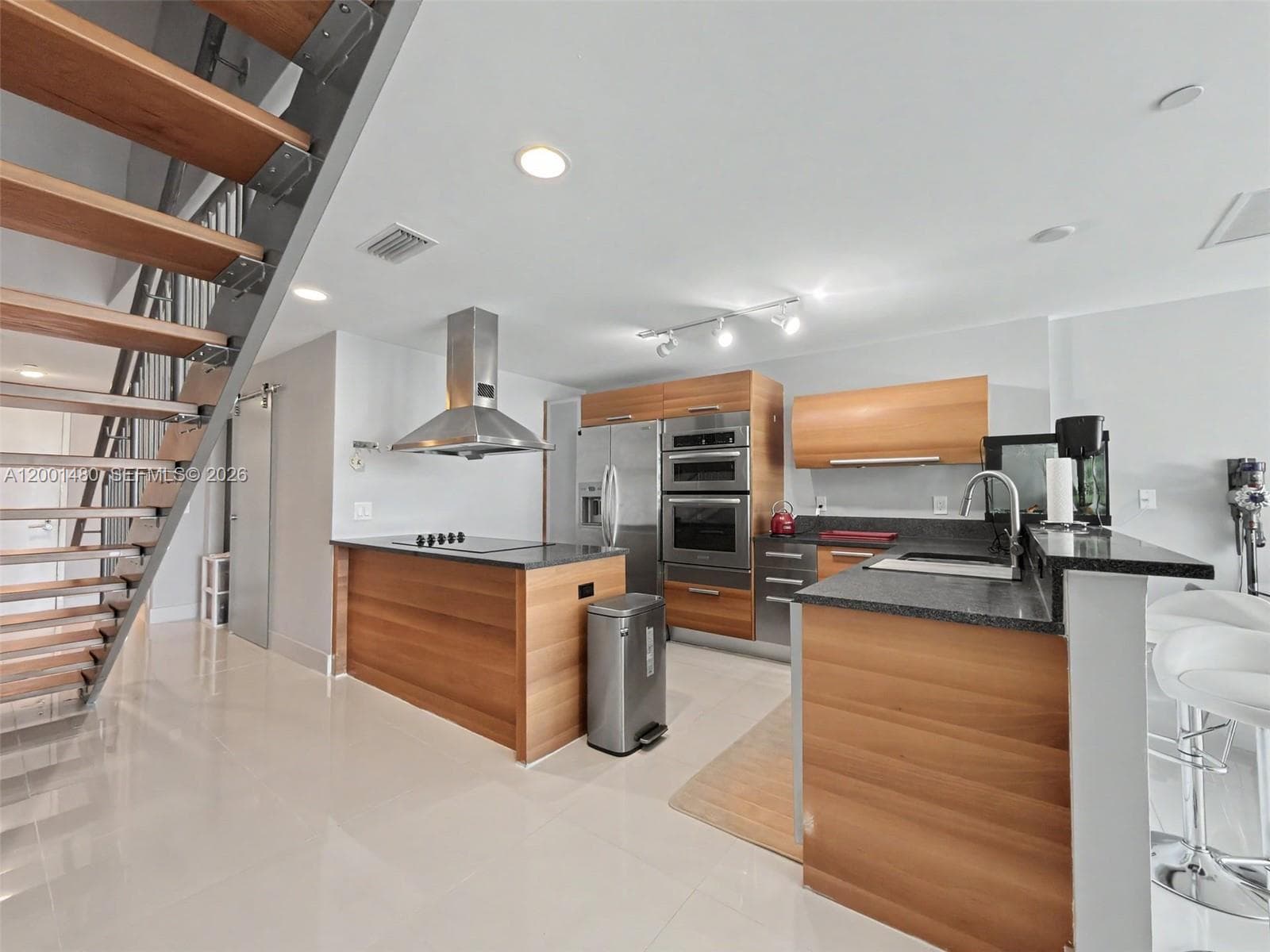 2950 188th St 435 photo 7