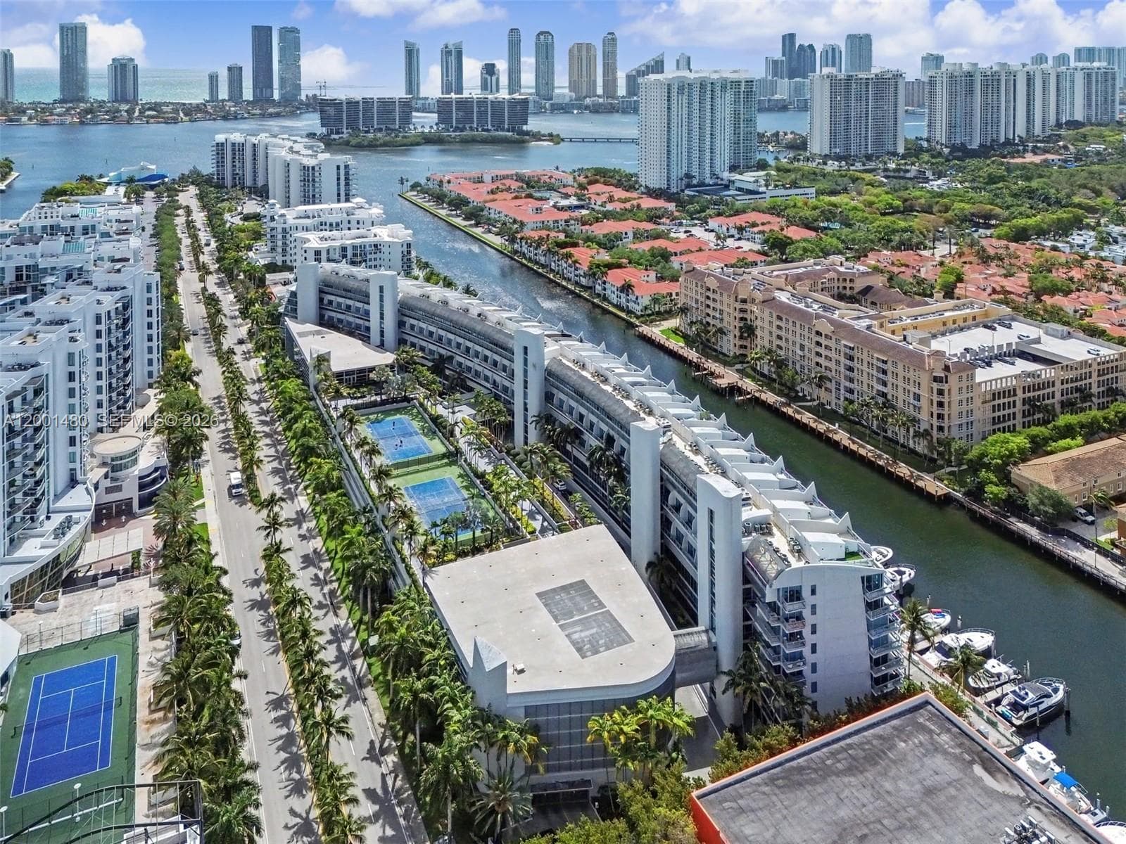 2950 188th St 435 photo 1