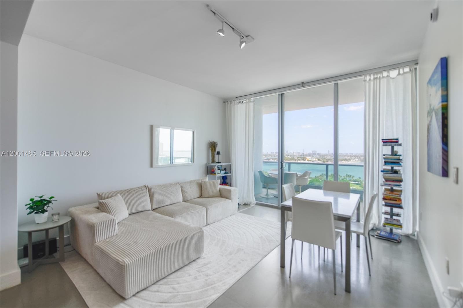 900 Biscayne Blvd 2104 photo 6