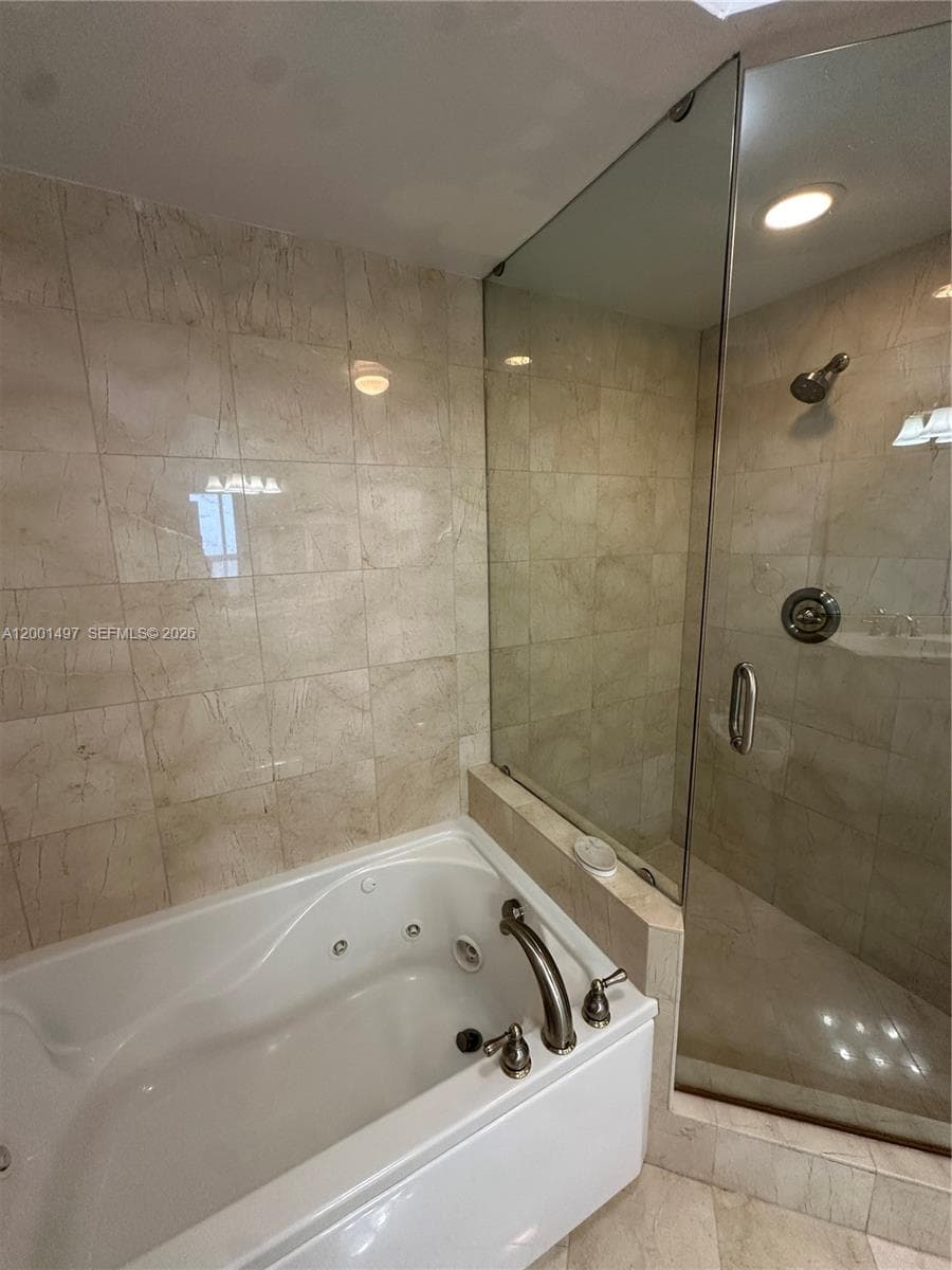 6365 Collins Ave 1703 photo 12