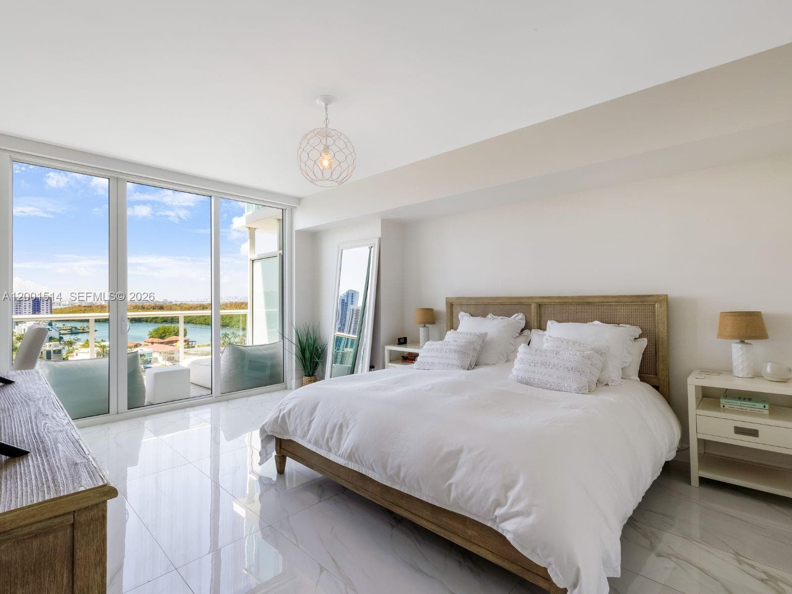 400 Sunny Isles Blvd 1416 photo 12