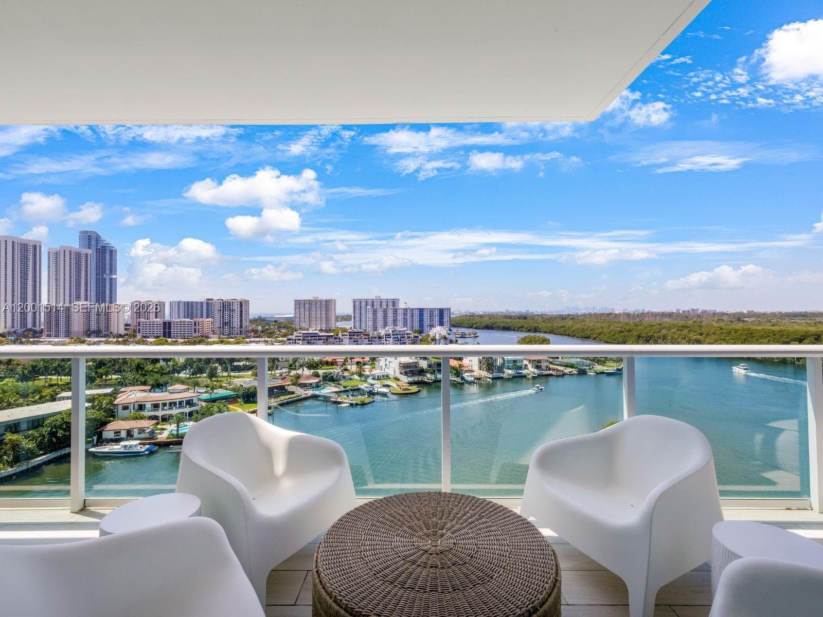 400 Sunny Isles Blvd 1416 photo 1