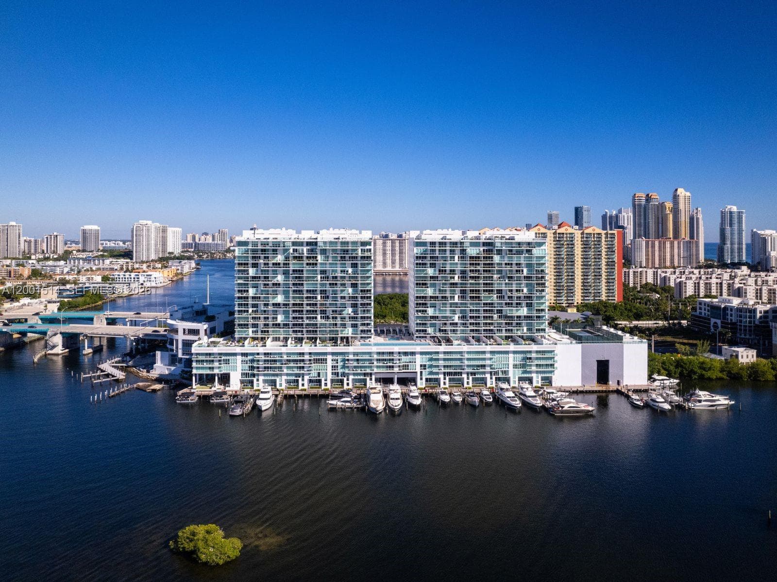 400 Sunny Isles Blvd 1416 photo 25