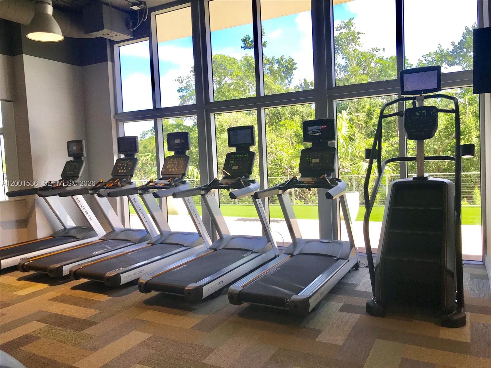 16385 Biscayne Blvd. 1902 photo 18