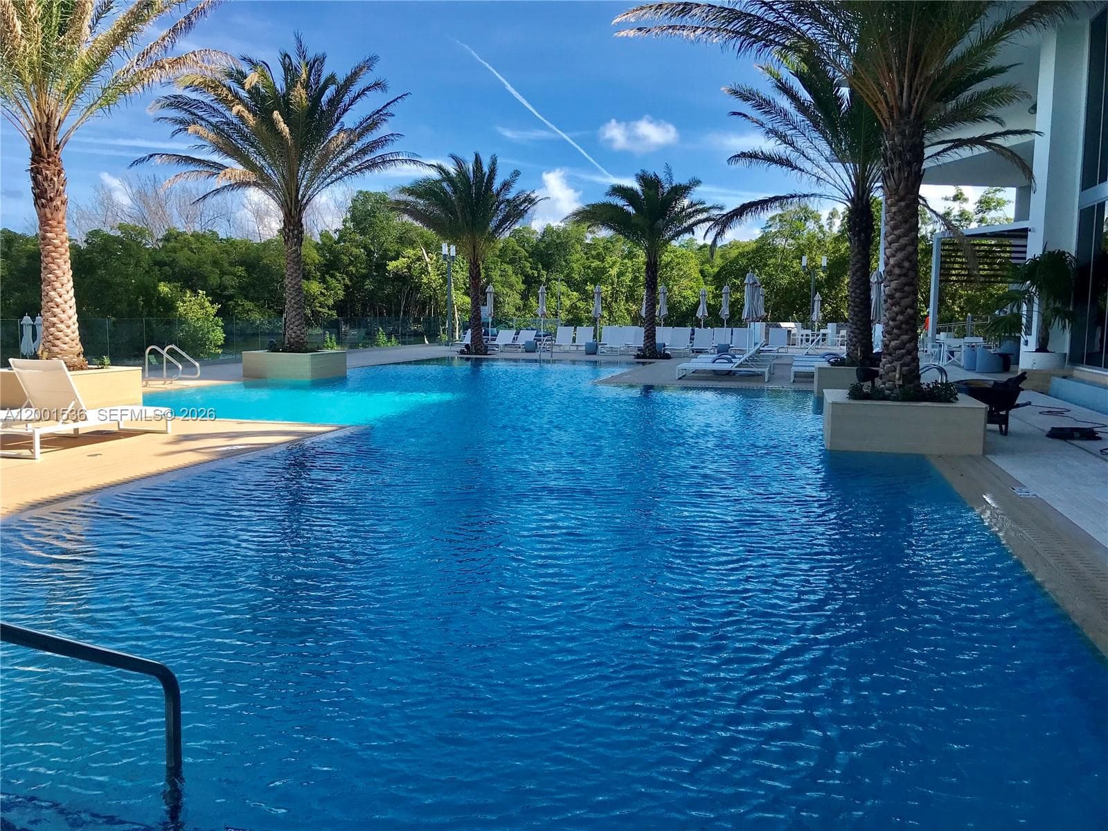 16385 Biscayne Blvd. 1902 photo 15