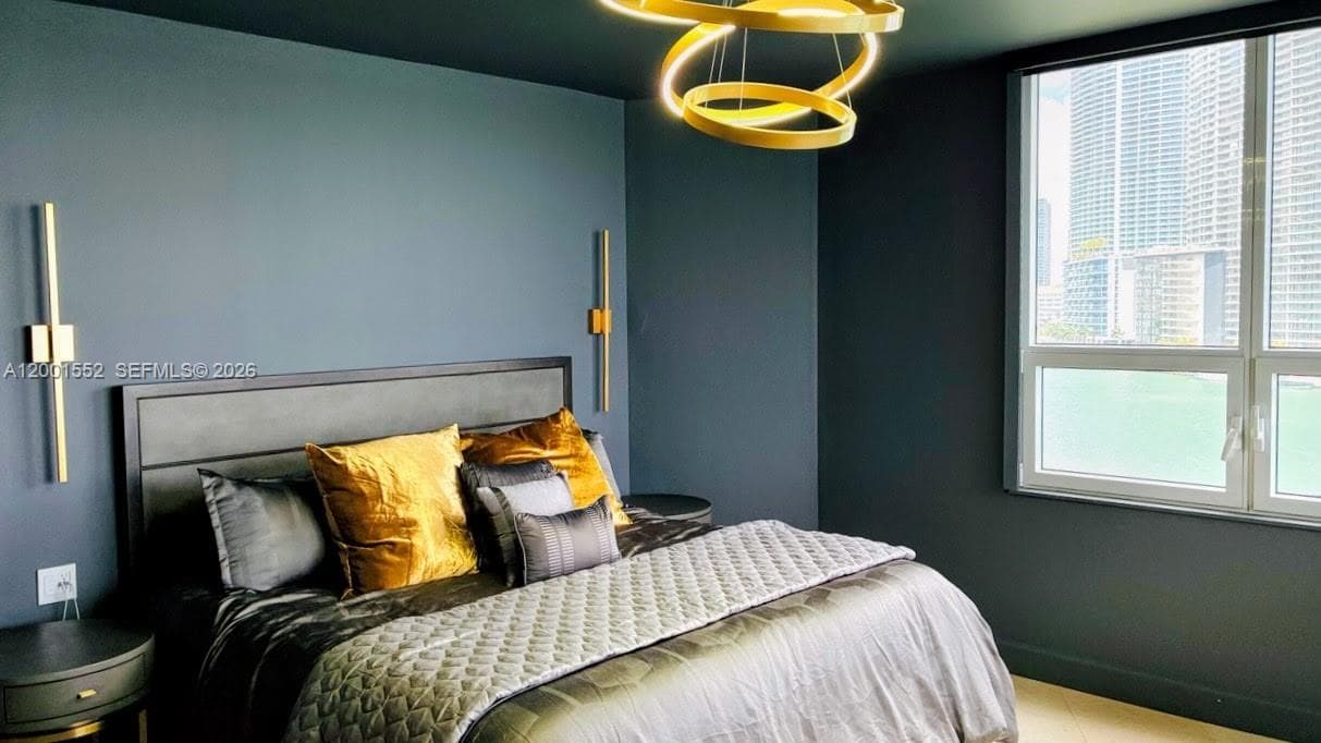 848 Brickell Key Dr 806 photo 12