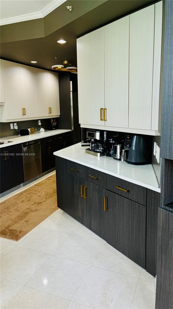 848 Brickell Key Dr 806 photo 21