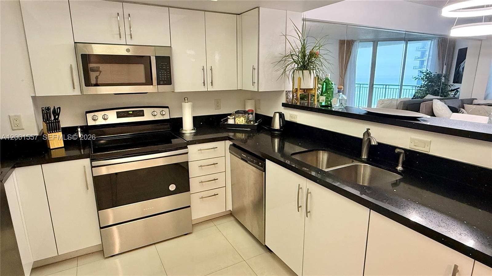 17375 Collins Ave 1006 photo 7