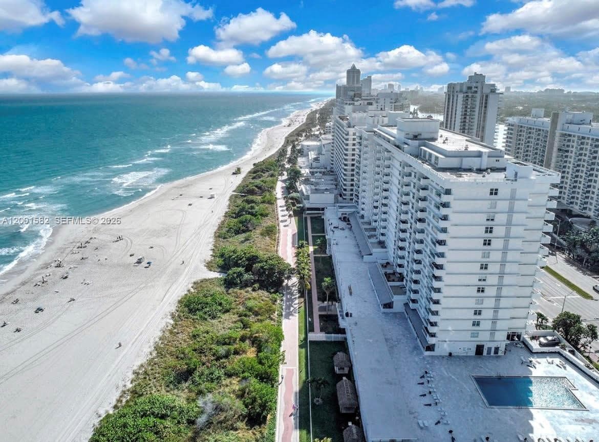 5601 Collins Ave 903 photo 21