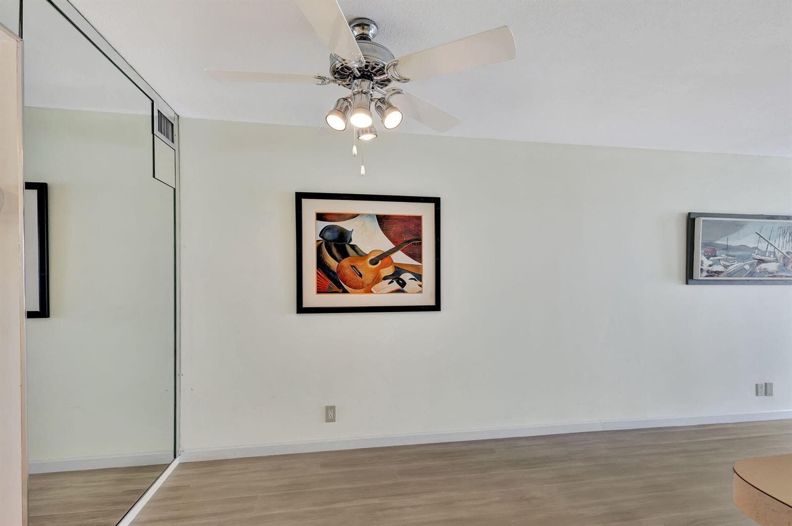100 Shore Court 210 photo 19