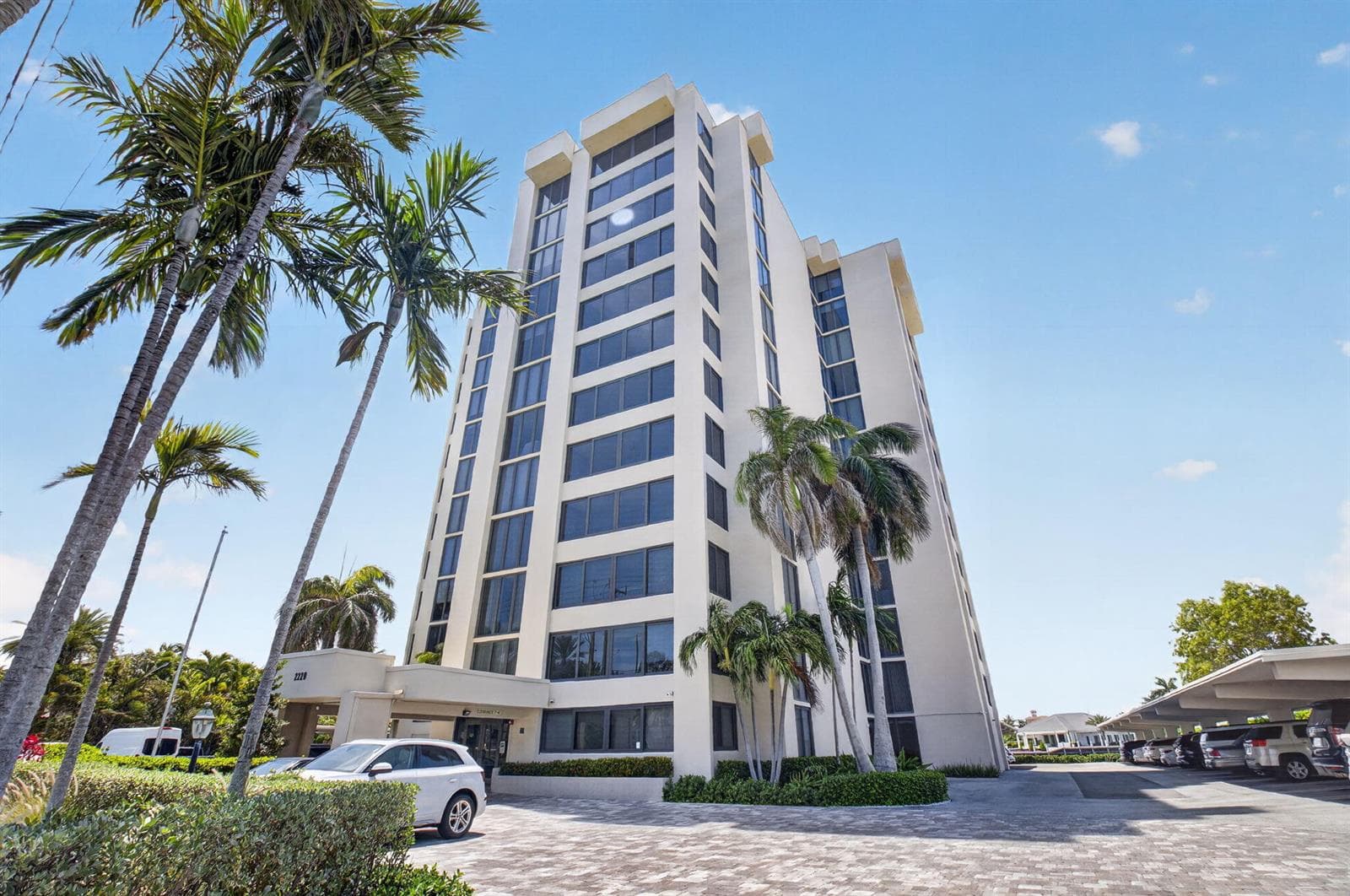 2220 S Ocean Boulevard 304 photo 3