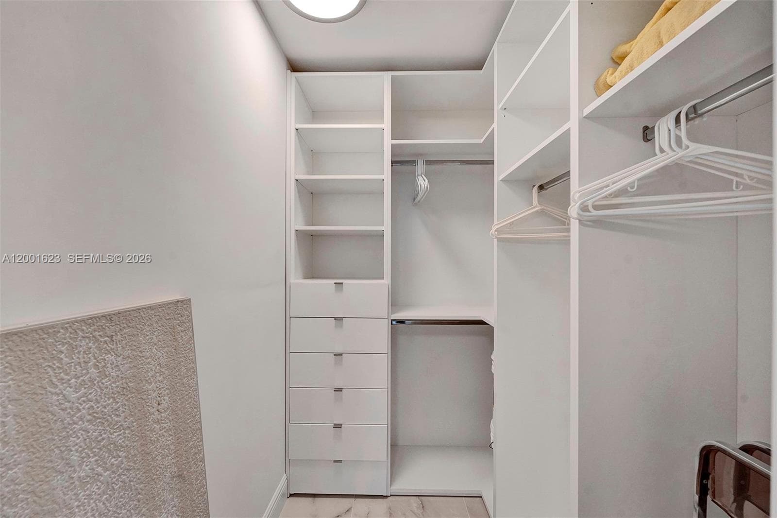 2030 Ocean Dr 718 photo 24