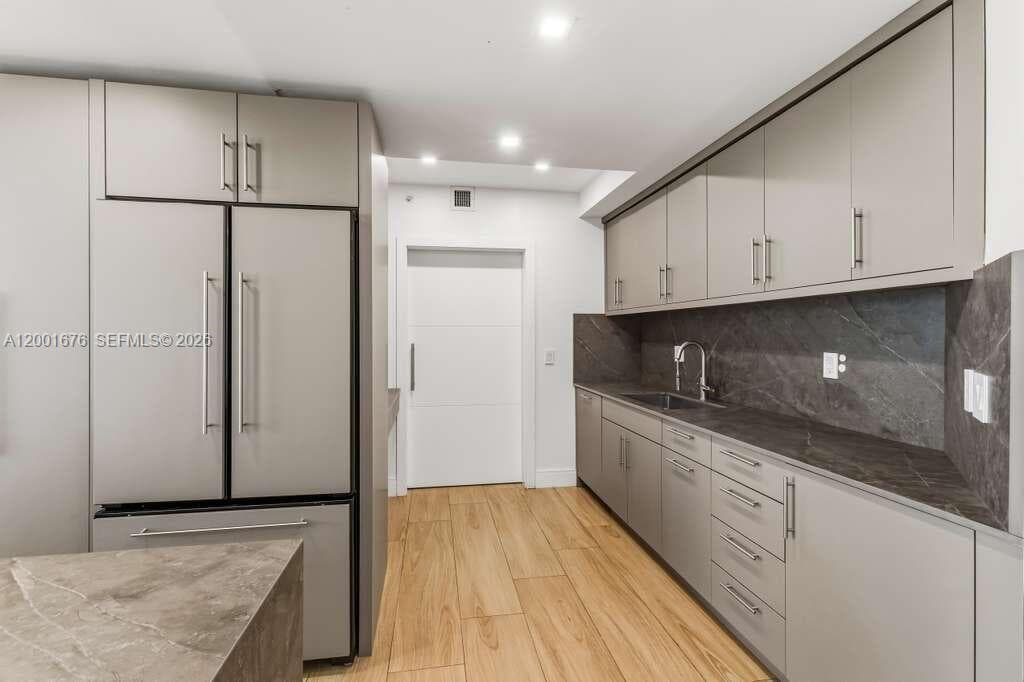 888 Brickell Key Dr 1207 photo 22