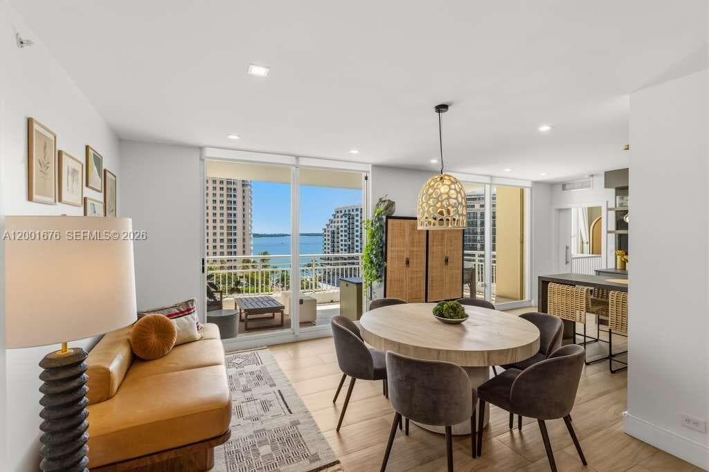 888 Brickell Key Dr 1207 photo 7