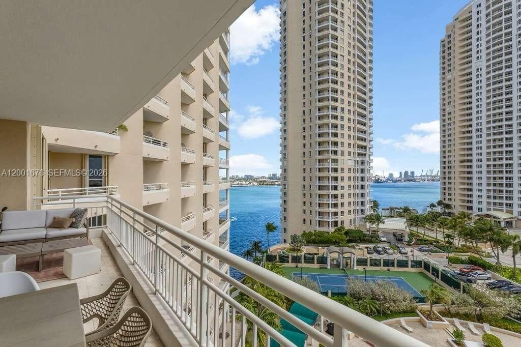 888 Brickell Key Dr 1207 photo 19