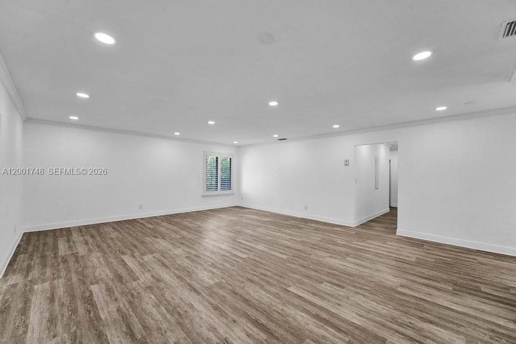 9261 85th St photo 13