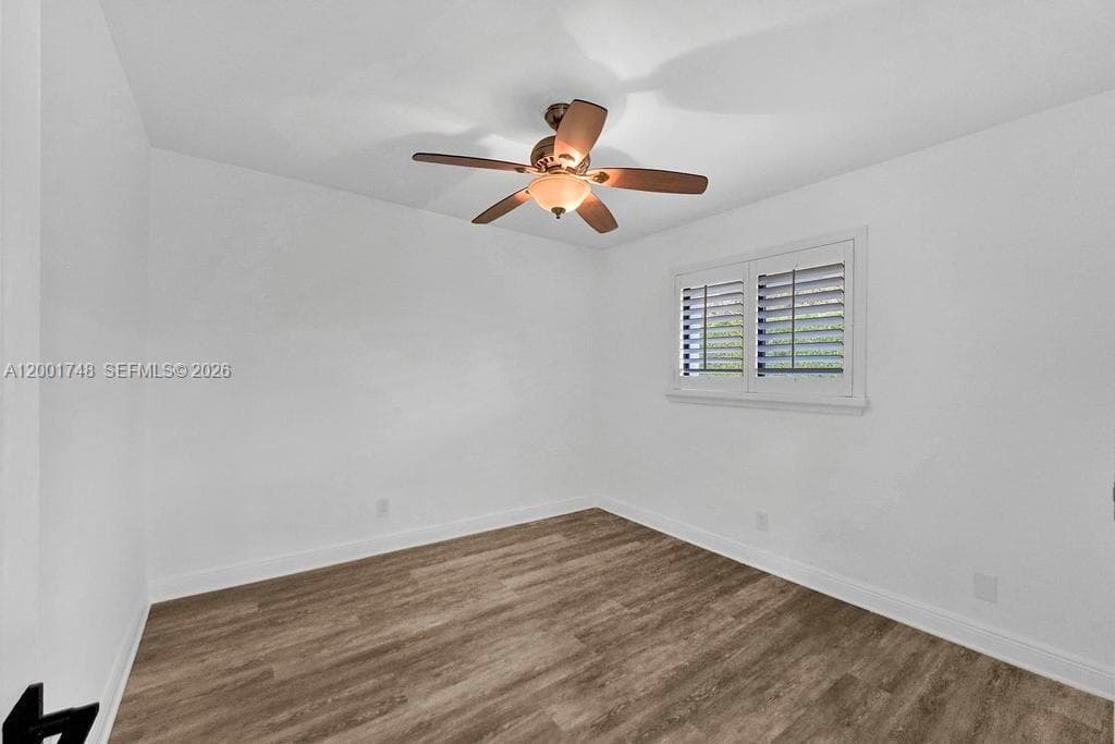 9261 85th St photo 19