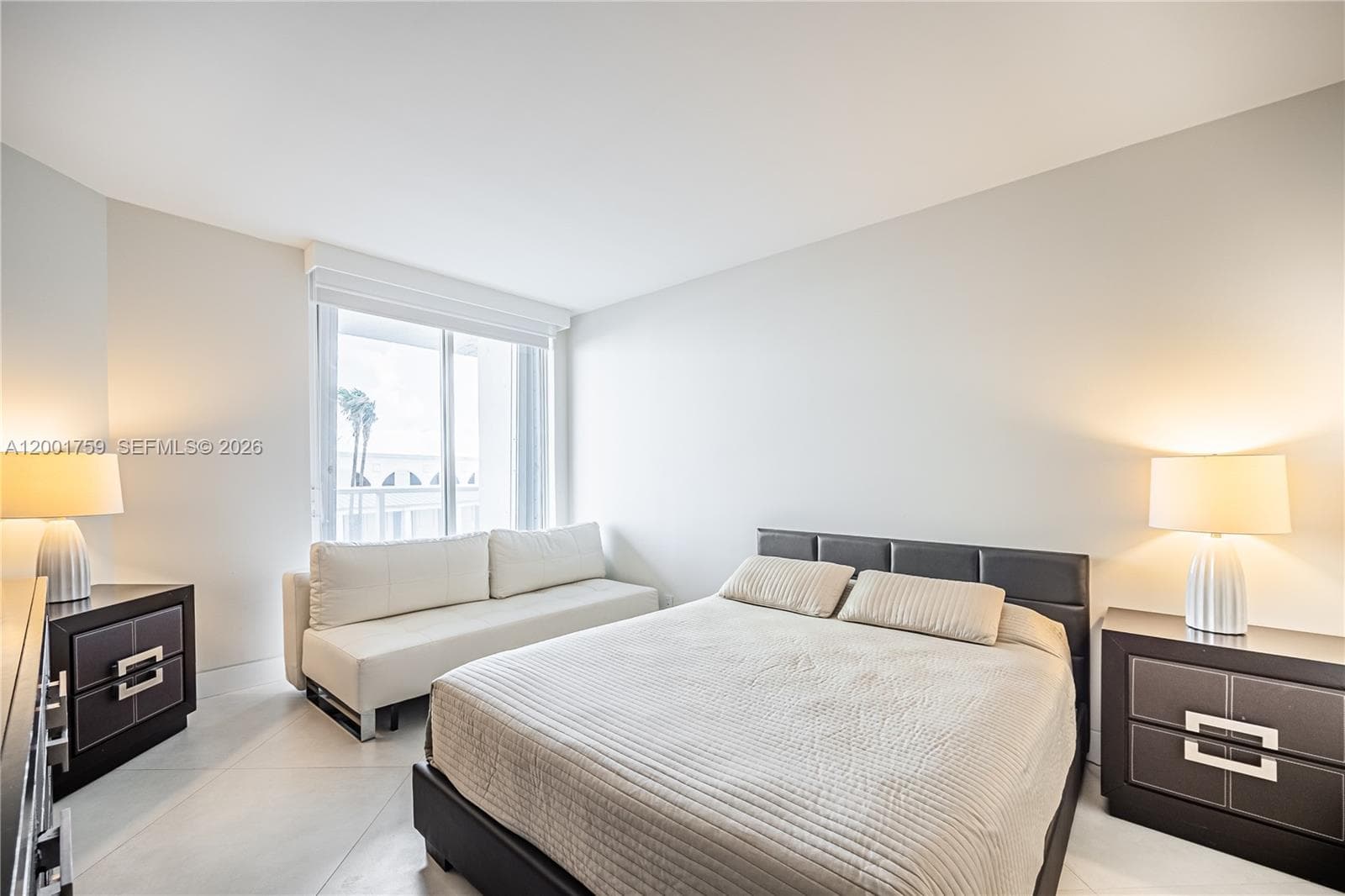 16485 Collins Ave 536 photo 16