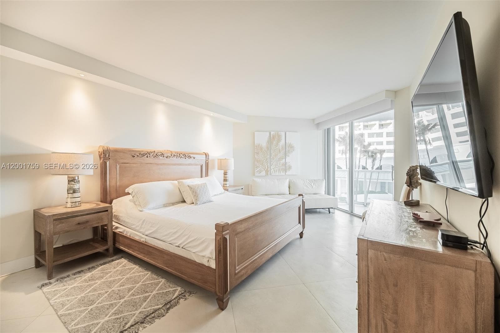 16485 Collins Ave 536 photo 11