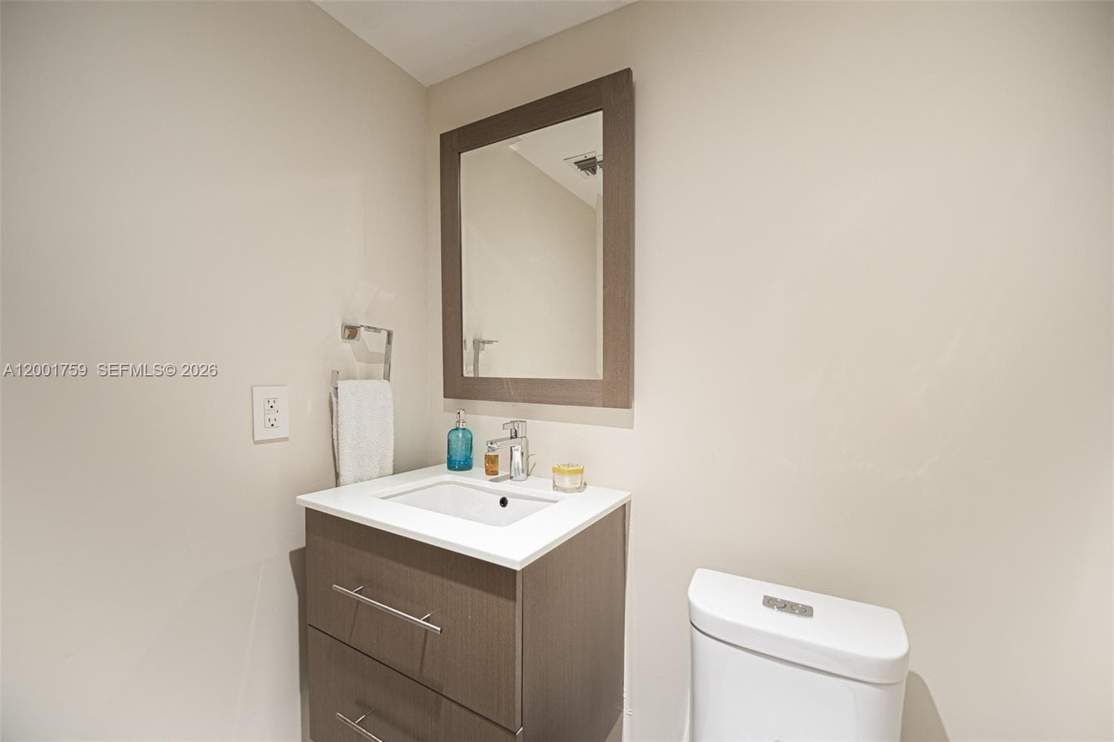 16485 Collins Ave 536 photo 19