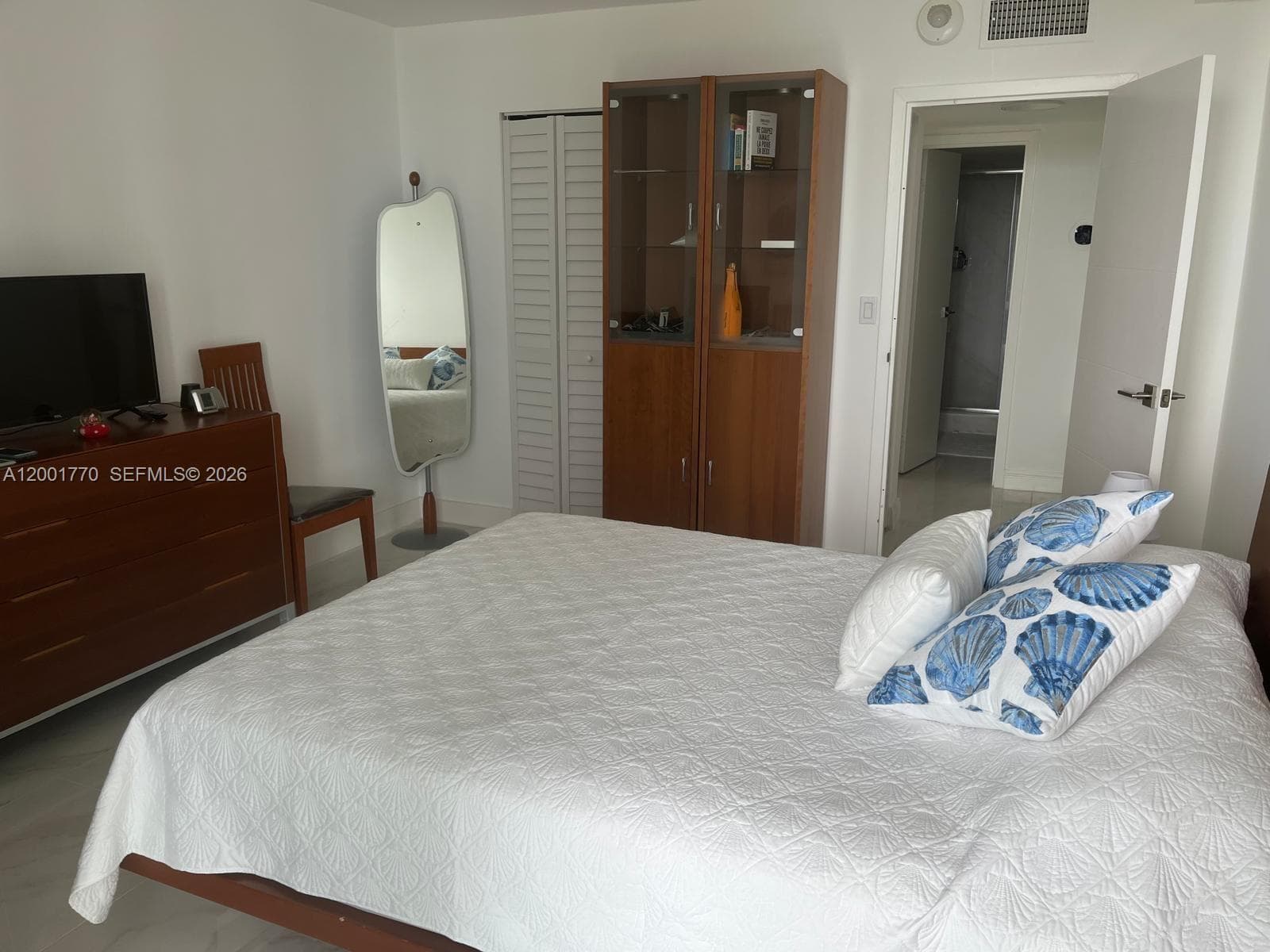 100 Bayview Dr 1006 photo 20