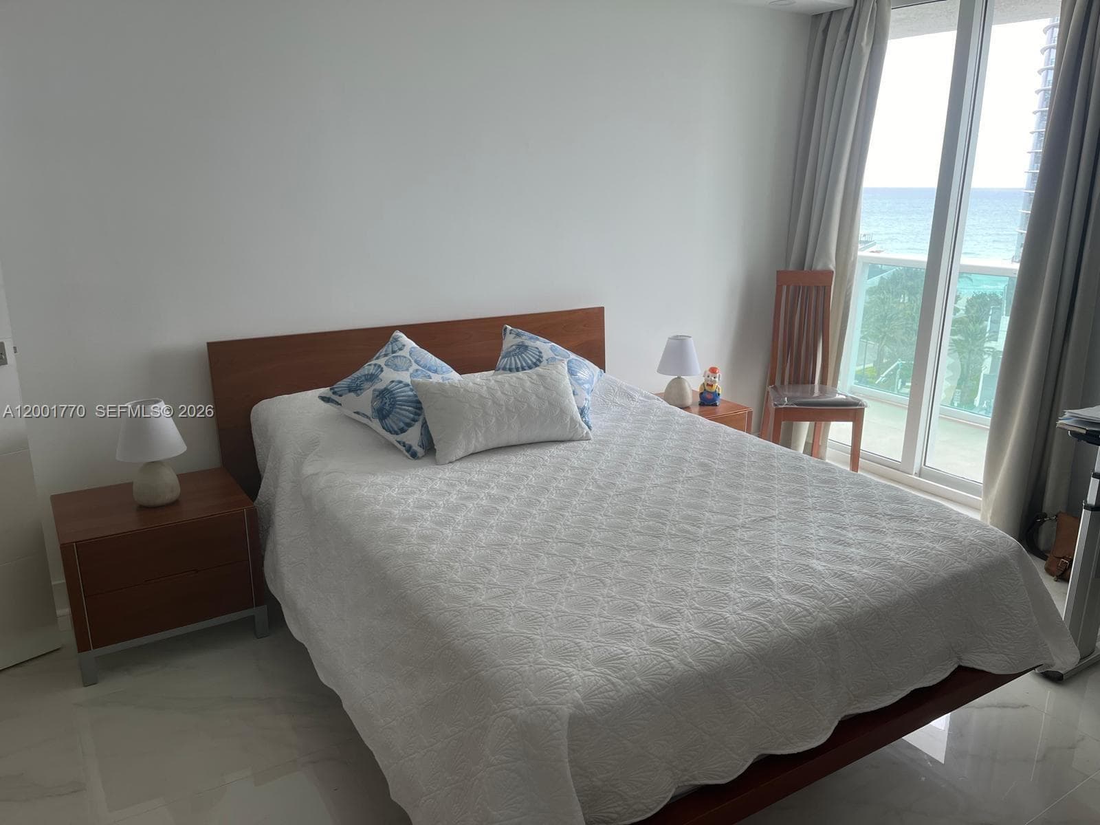 100 Bayview Dr 1006 photo 19