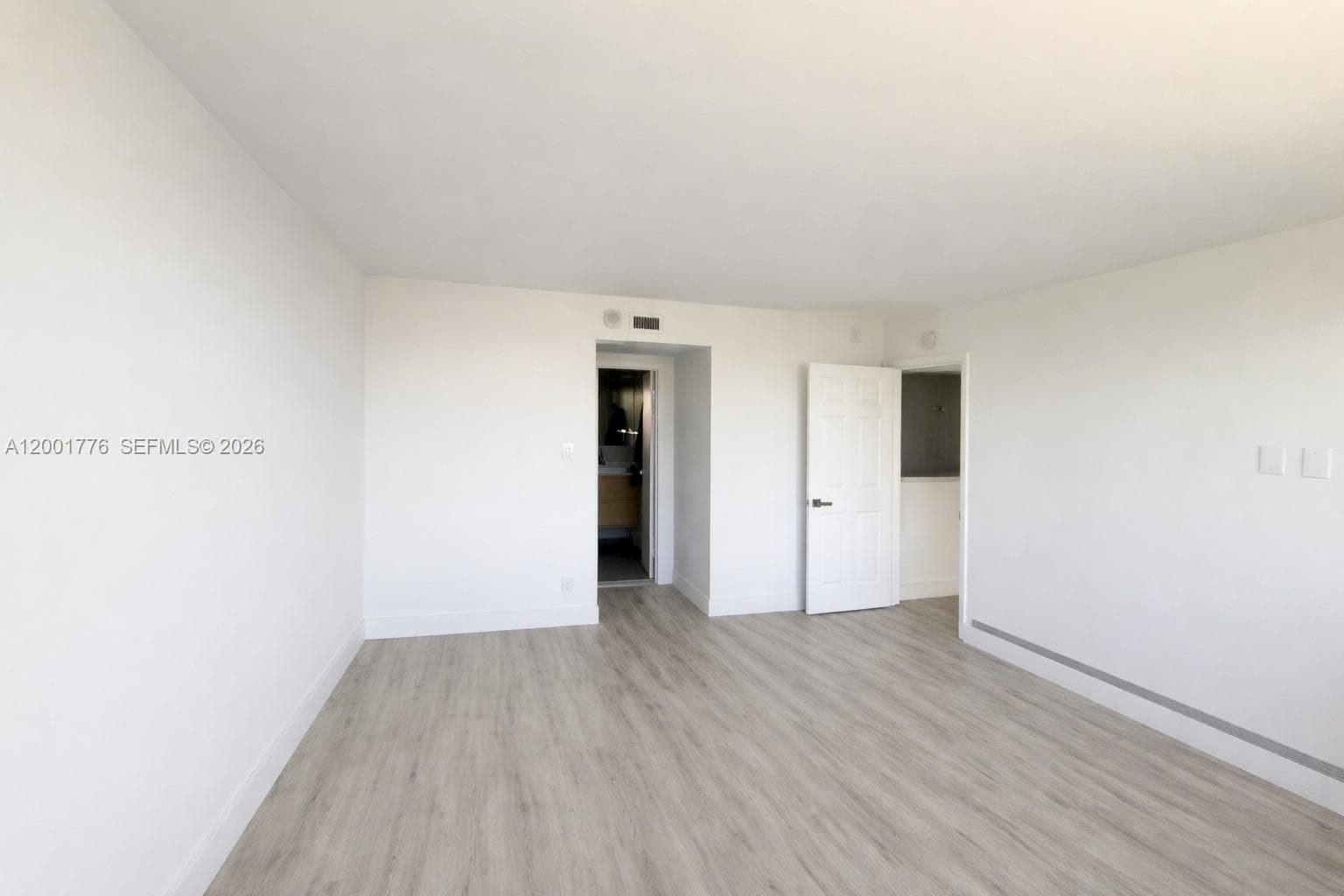 16565 NE 26th Ave 3C photo 17