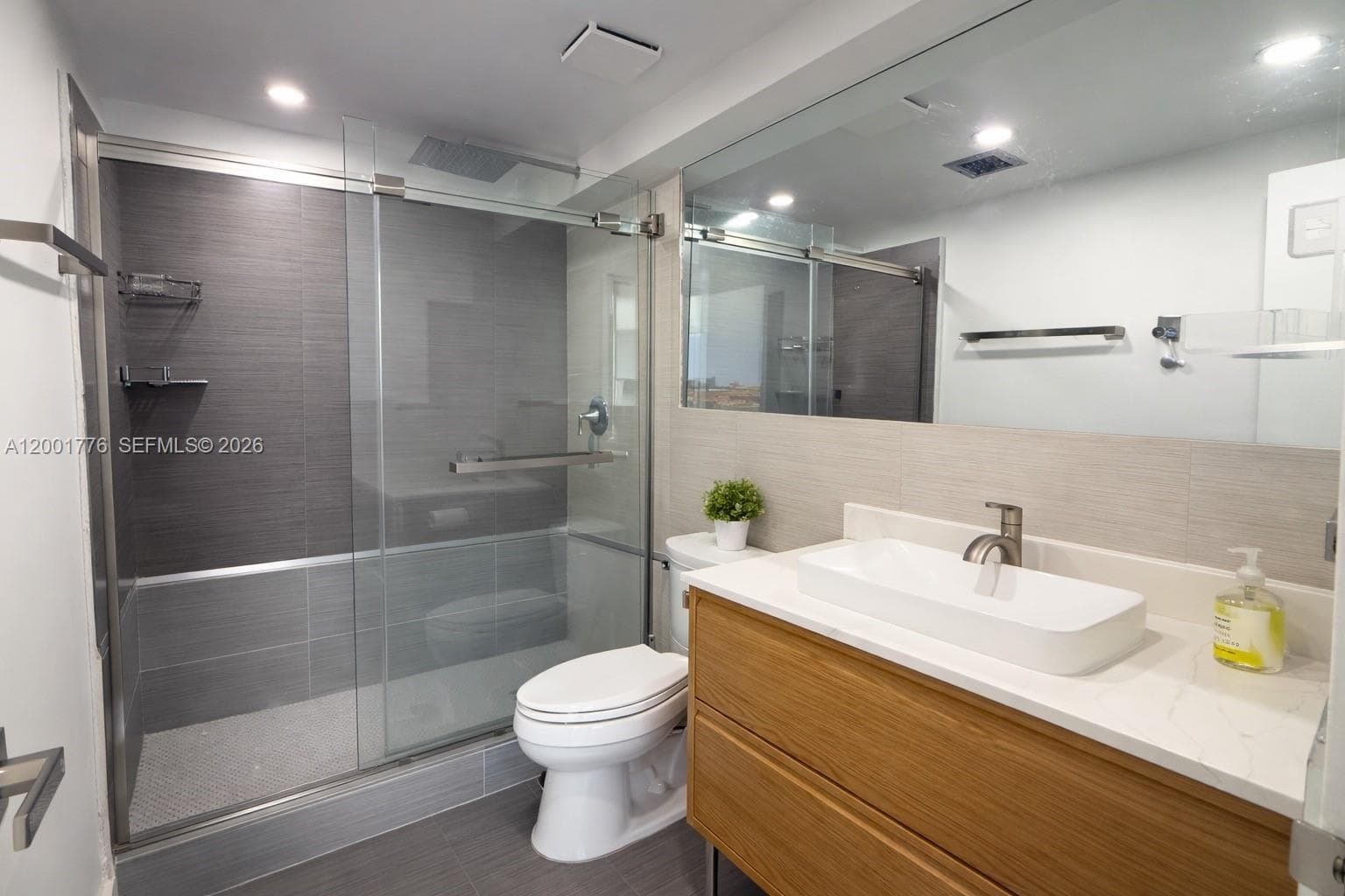 16565 26th Ave 3C photo 14