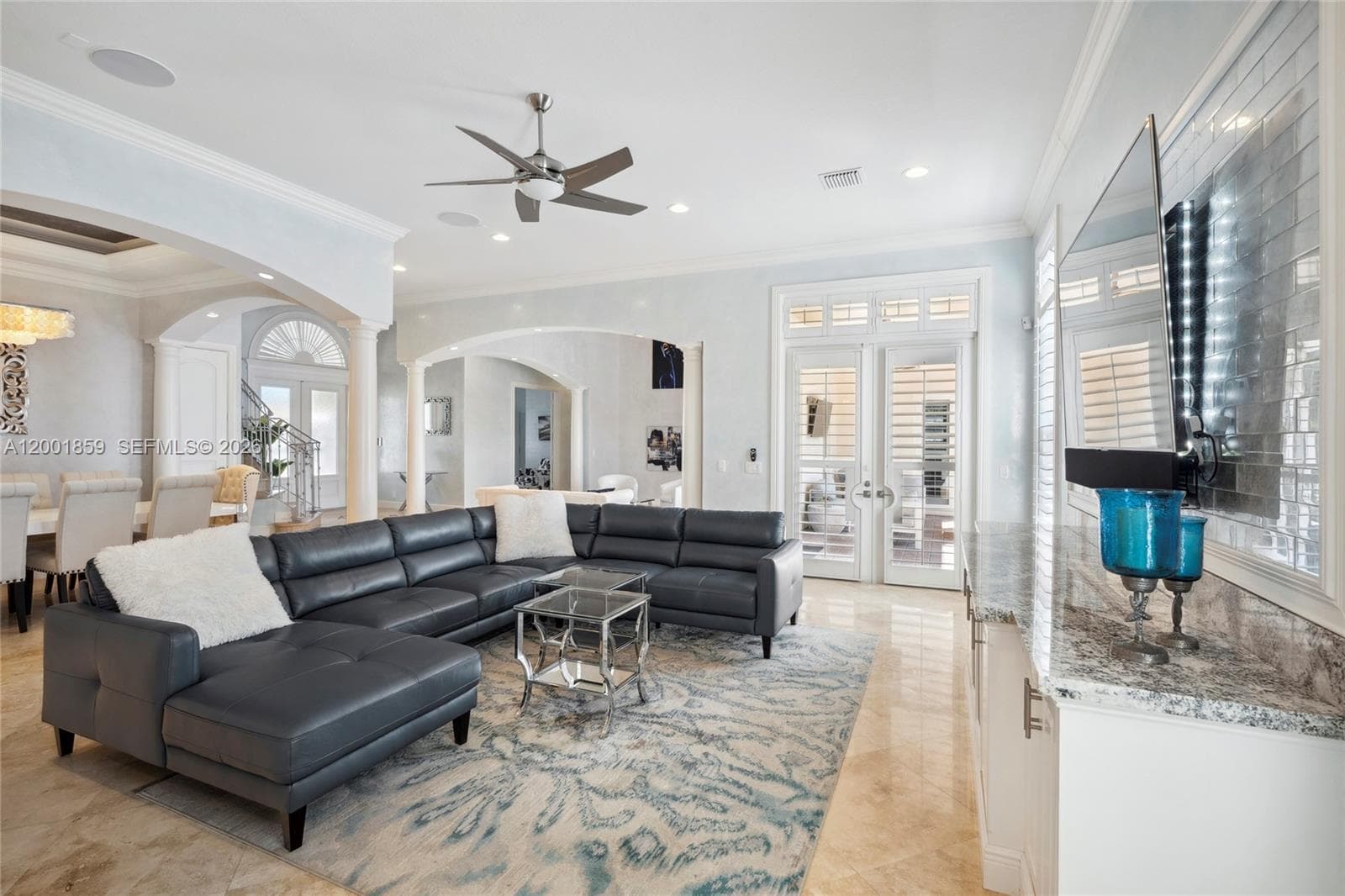 1008 Mandarin Isle photo 11