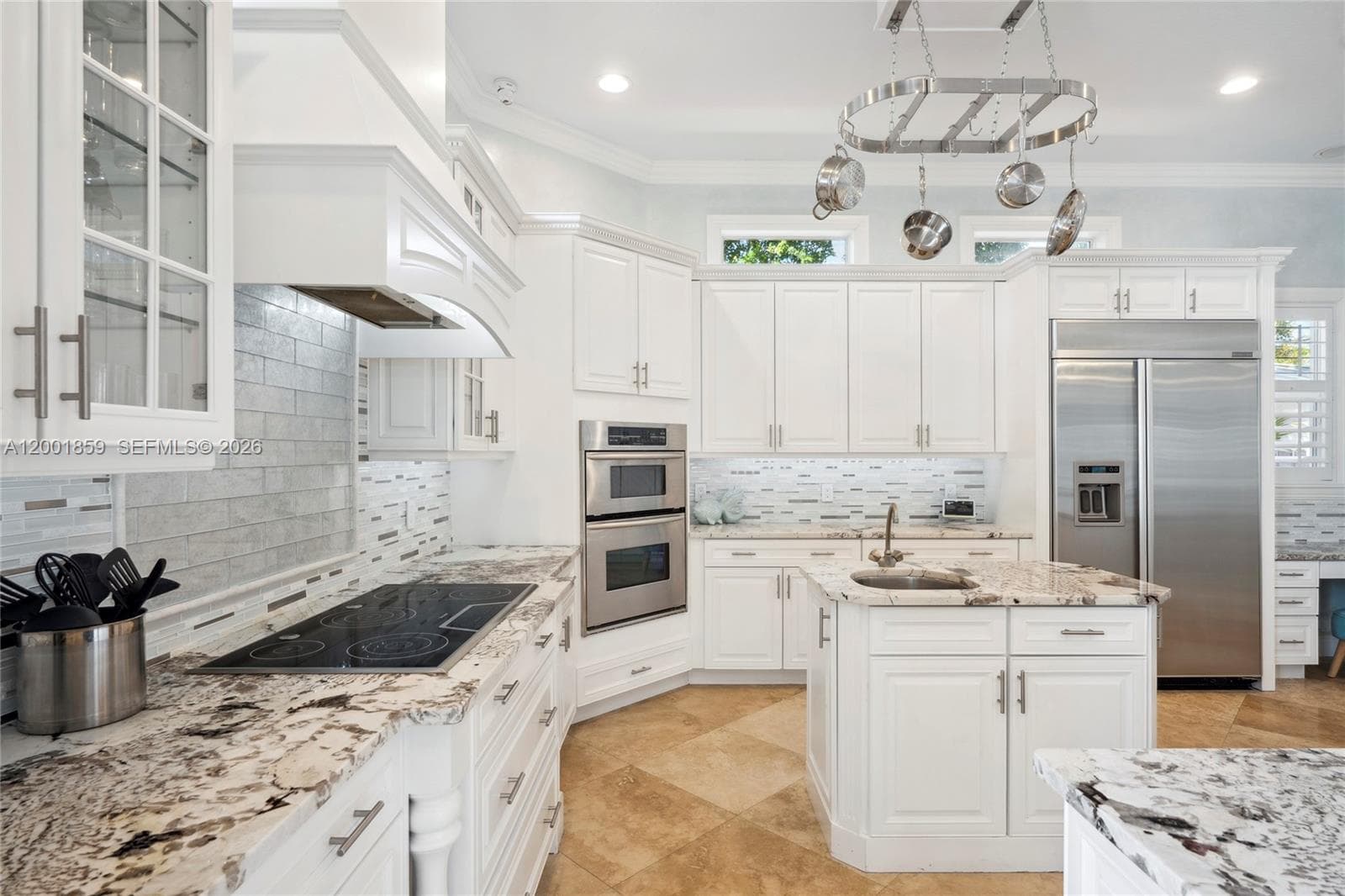 1008 Mandarin Isle photo 8