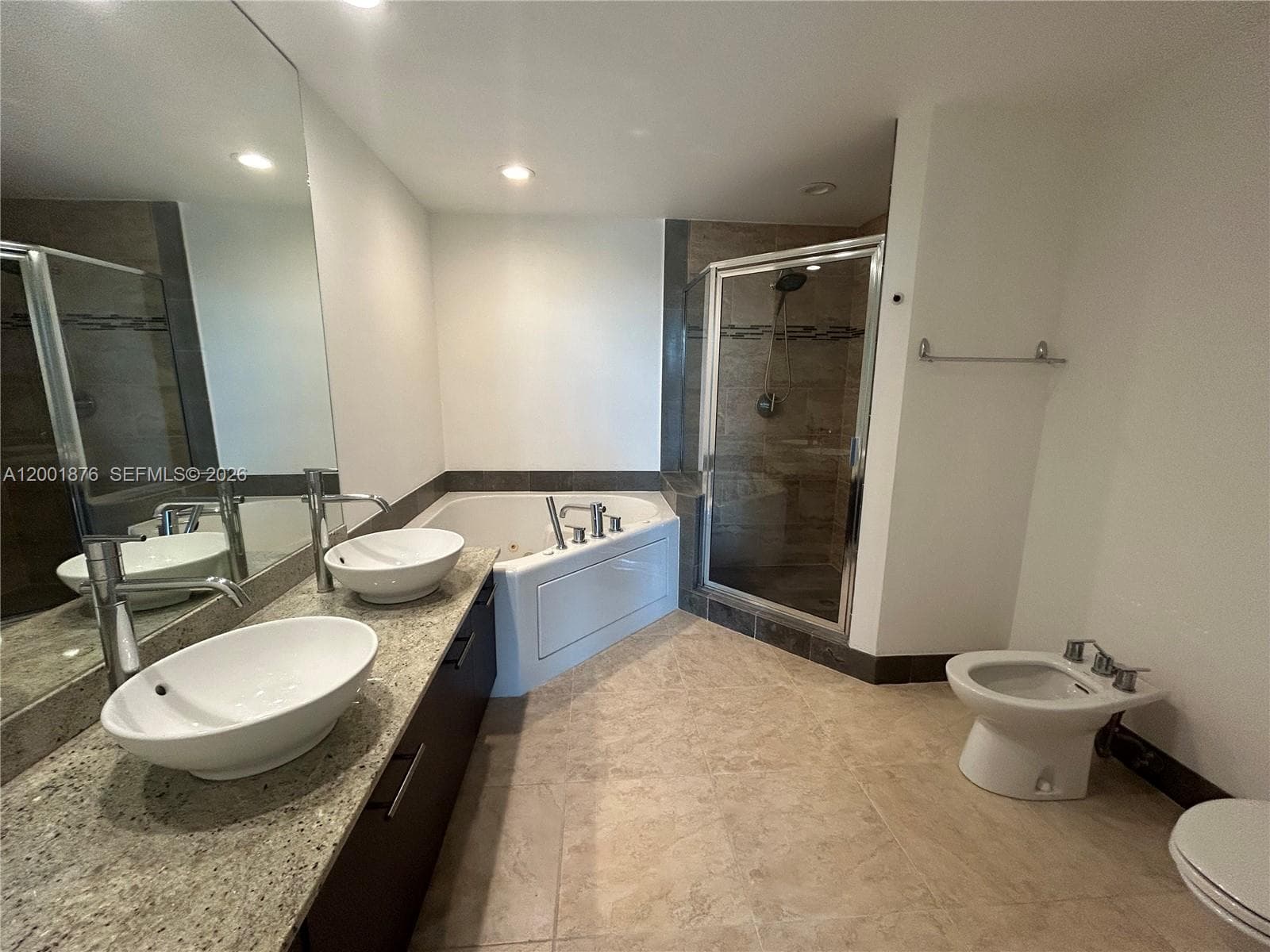 3029 188th St 905 photo 12