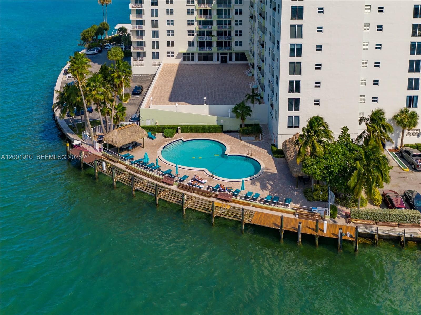 10350 BAY HARBOR DR 6L photo 12